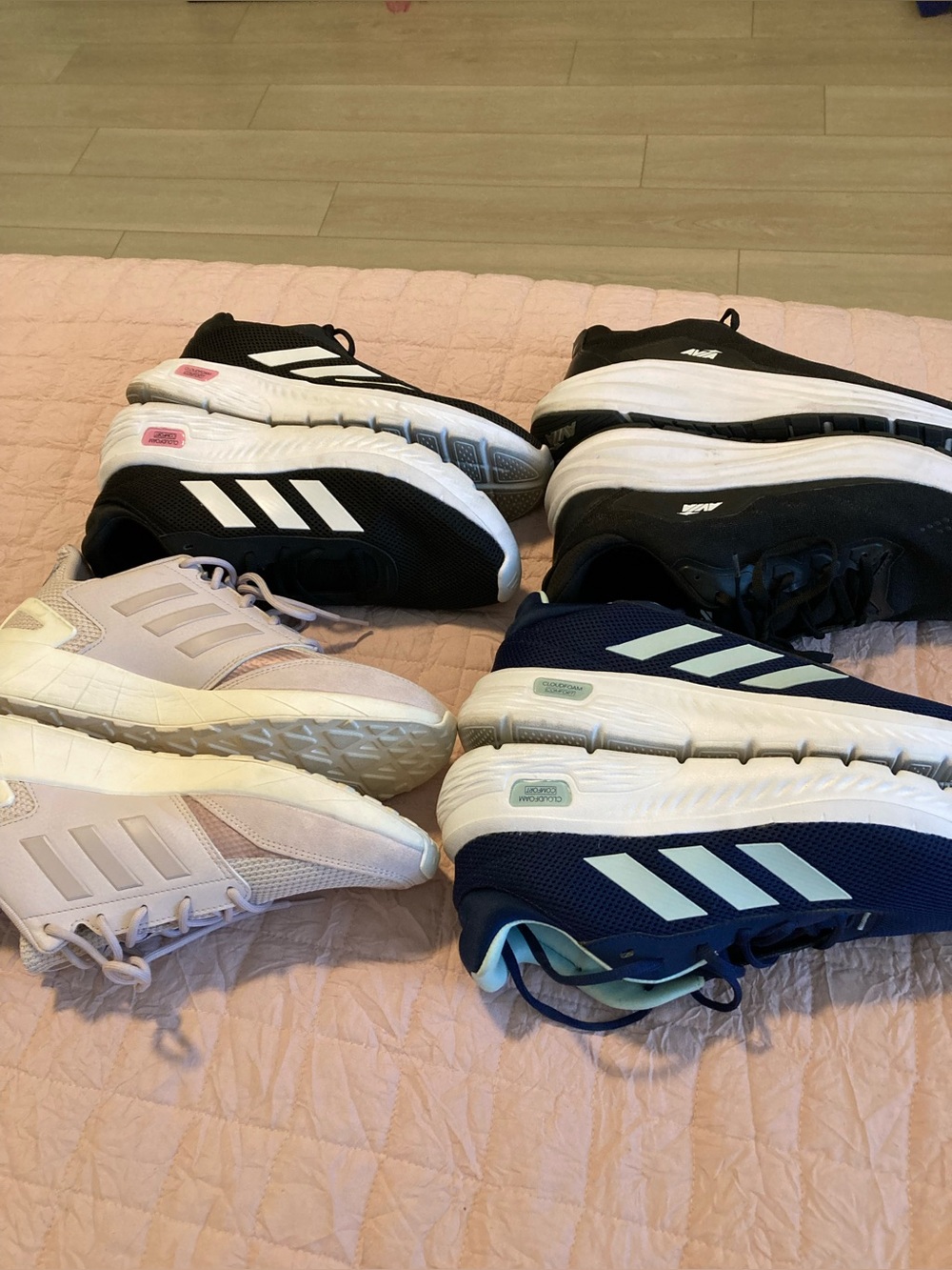 Women’s Atheltic Shoes (4 pairs) Sz 10/11
All With Memory Foam